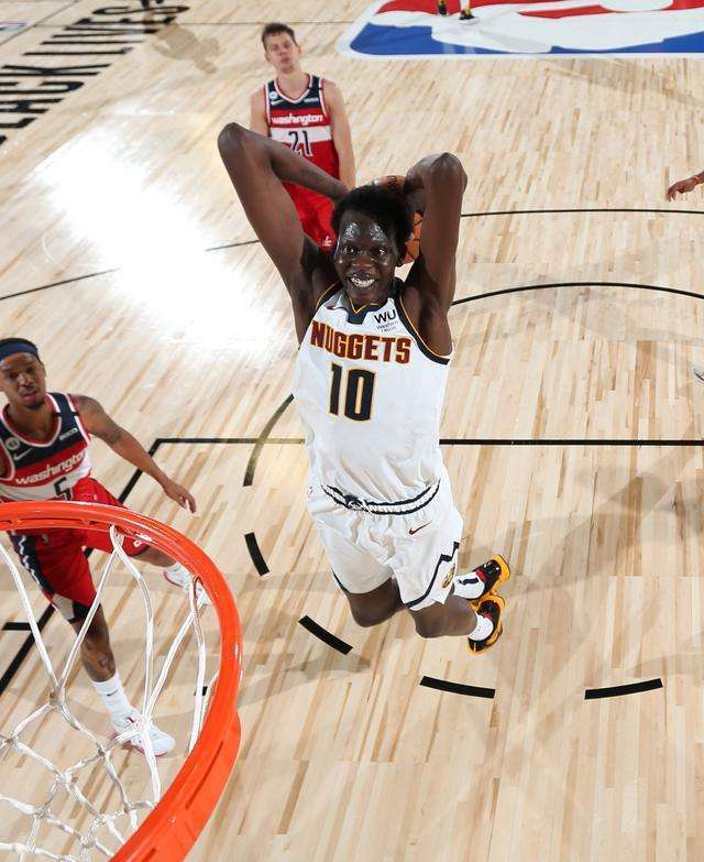 丹佛掘金今夜防线松动，志在足总杯名次提升，球迷炸锅，球探报告显示潜力的简单介绍